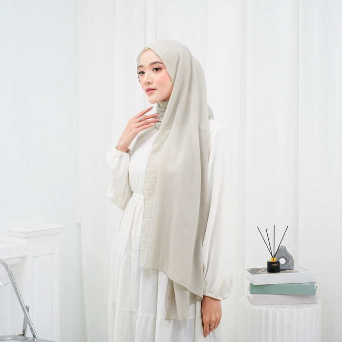 Pashmina Voile PARASNYA tampak depan